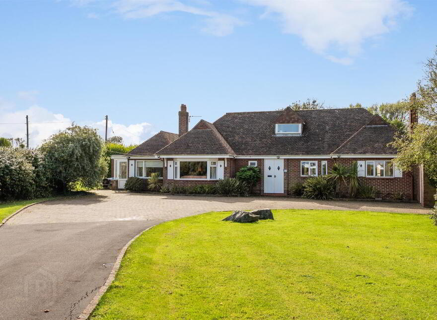 25 Springvale Road, Ballywalter, Newtownards, BT22 2RS