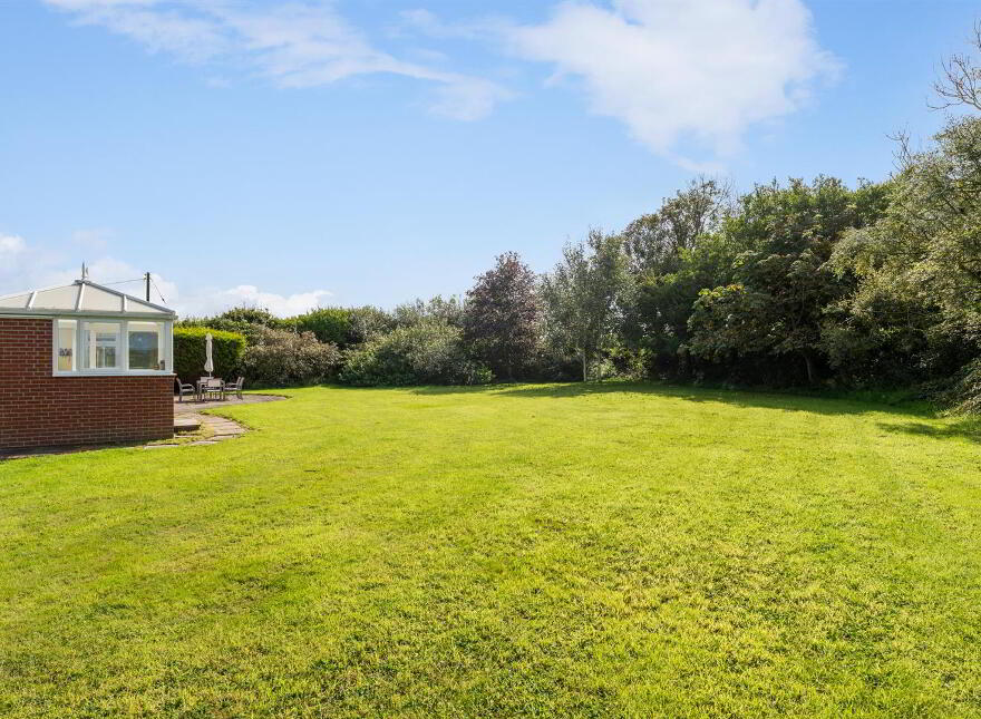 25 Springvale Road, Ballywalter, Newtownards, BT22 2RS