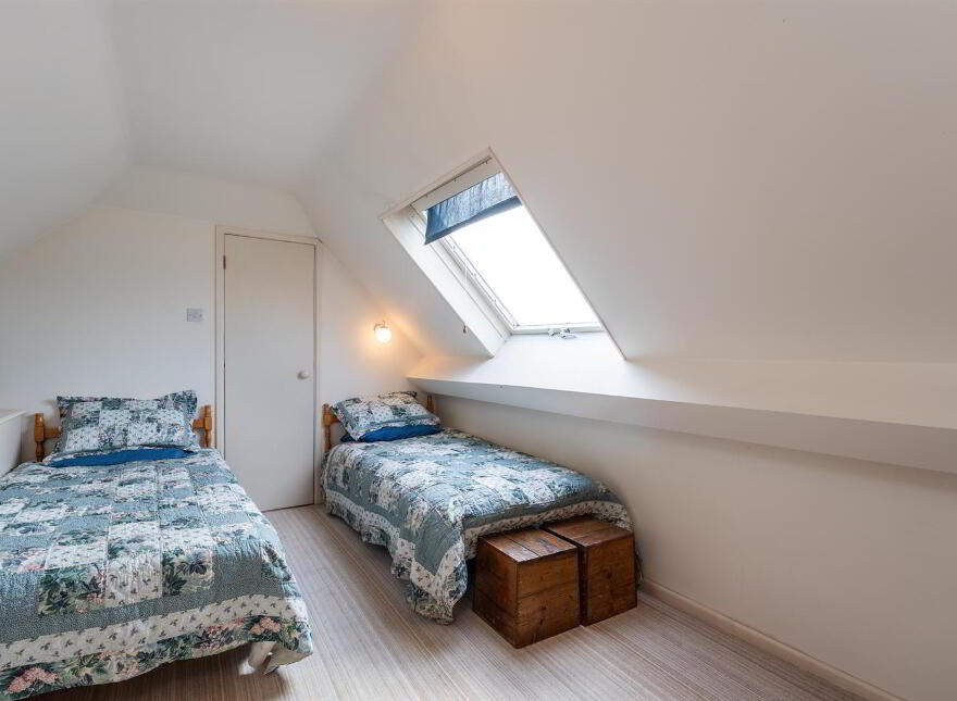25 Springvale Road, Ballywalter, Newtownards, BT22 2RS