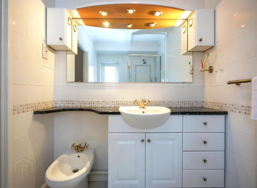 3 Loughview Drive, Upper Knockbreda Road, Belfast, BT6 0NU