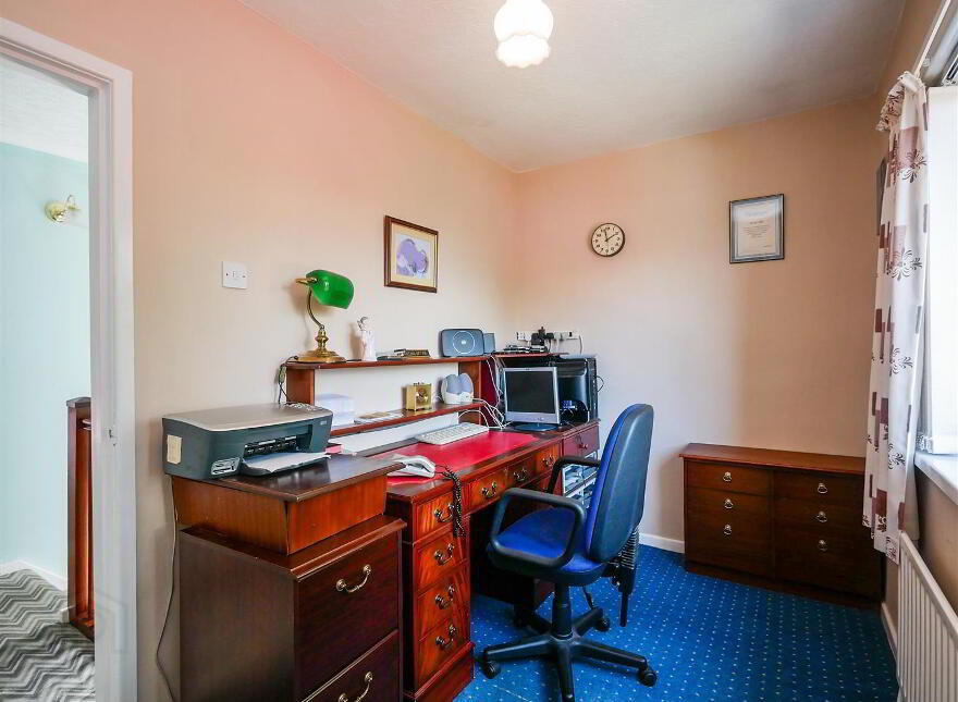 3 Loughview Drive, Upper Knockbreda Road, Belfast, BT6 0NU