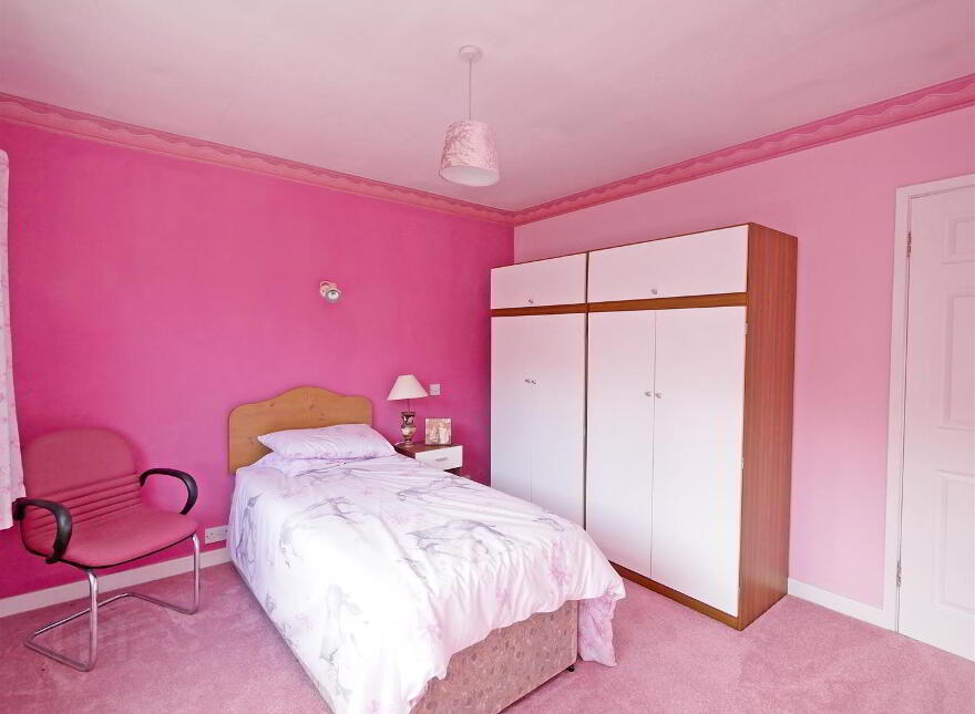 3 Loughview Drive, Upper Knockbreda Road, Belfast, BT6 0NU