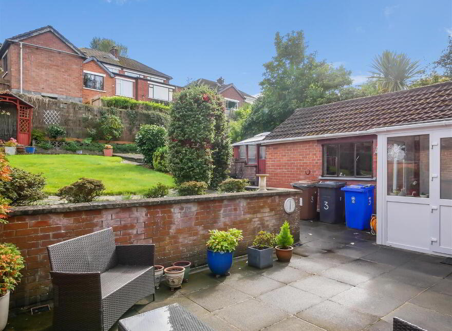 3 Loughview Drive, Upper Knockbreda Road, Belfast, BT6 0NU