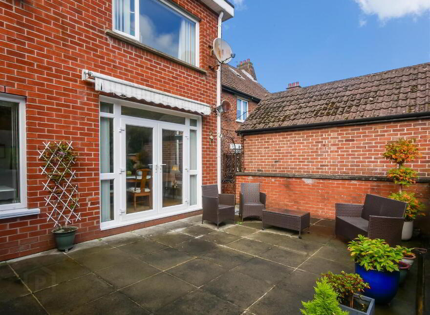 3 Loughview Drive, Upper Knockbreda Road, Belfast, BT6 0NU