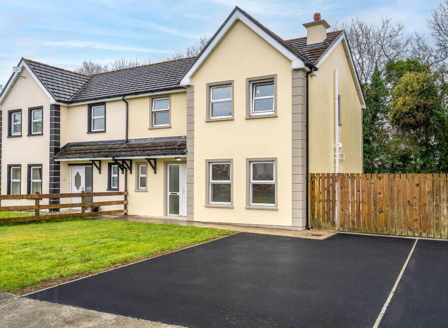 17 Rás Na Mhuillinn, Carrigans, Lifford, F93P2W9