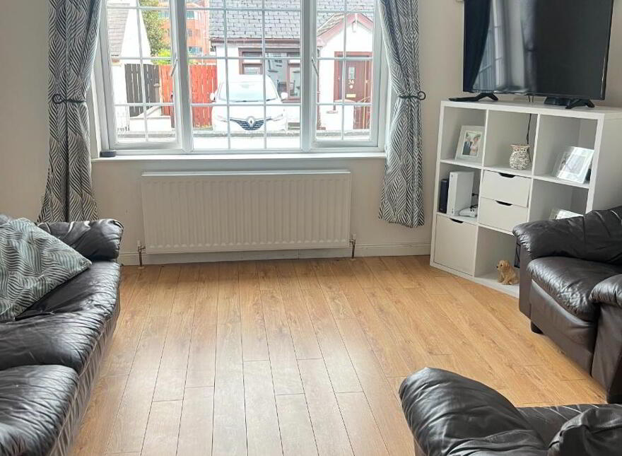 25 John Martin Gardens, Newry, BT35 8DZ
