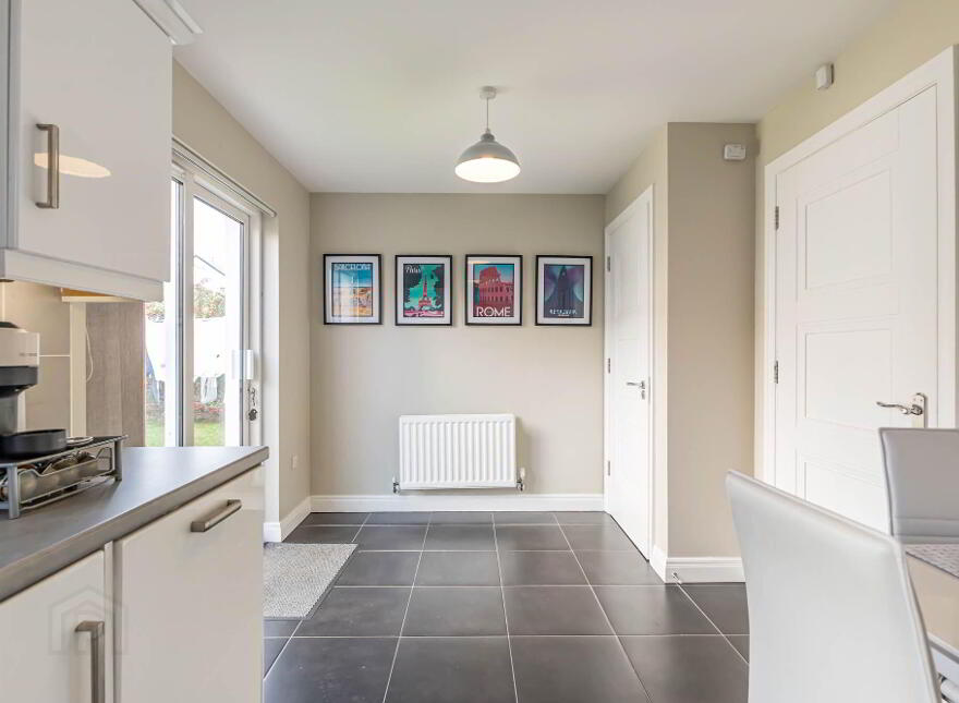 11 Lady Wallace Green, Lisburn, BT28 3NX