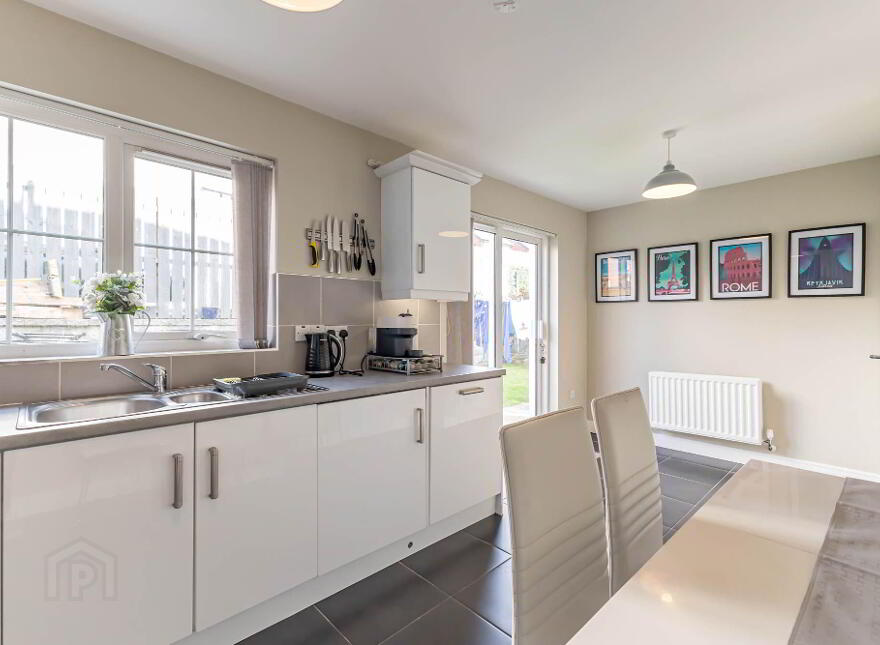 11 Lady Wallace Green, Lisburn, BT28 3NX