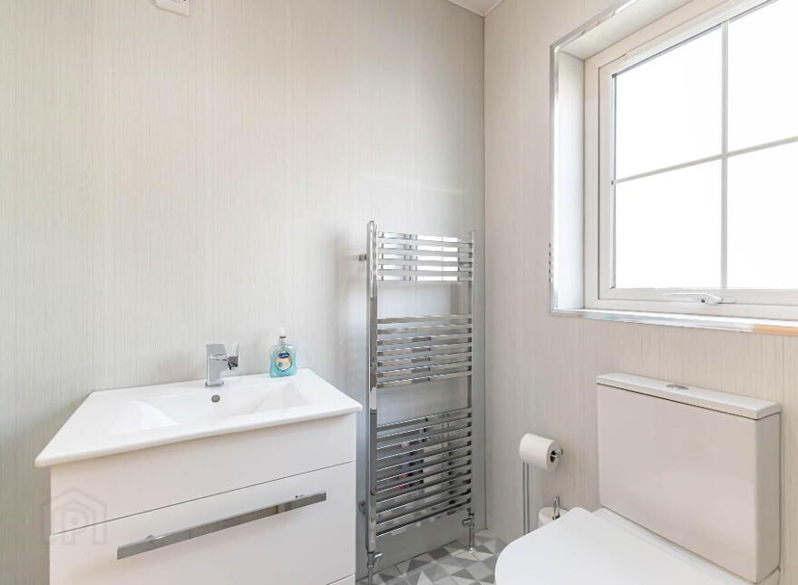 11 Lady Wallace Green, Lisburn, BT28 3NX