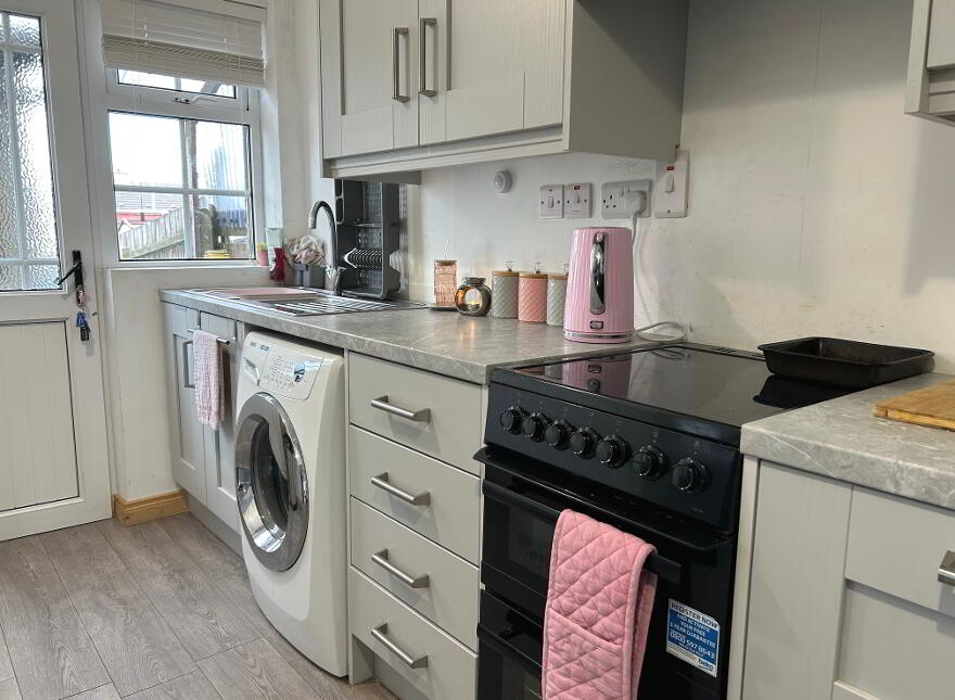 17 Killymoon Street, Cookstown, BT80 8JZ