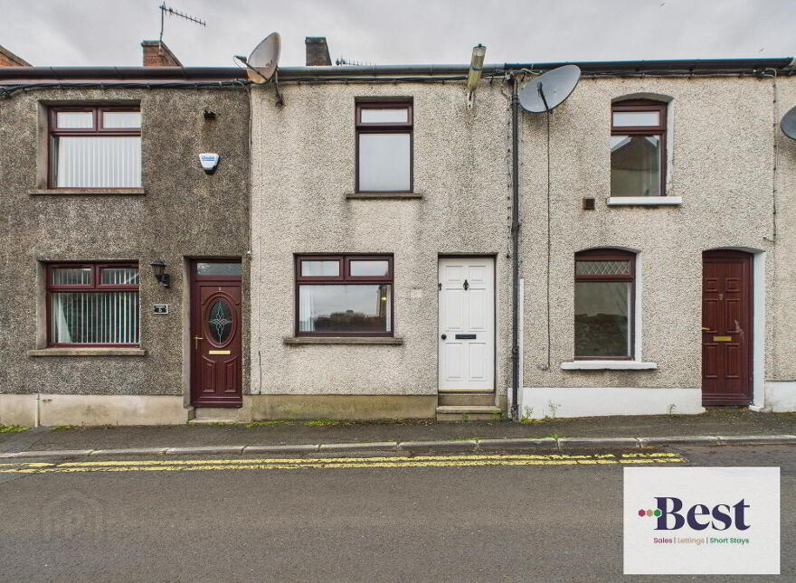 6 Church Way, Larne, BT40 2AA