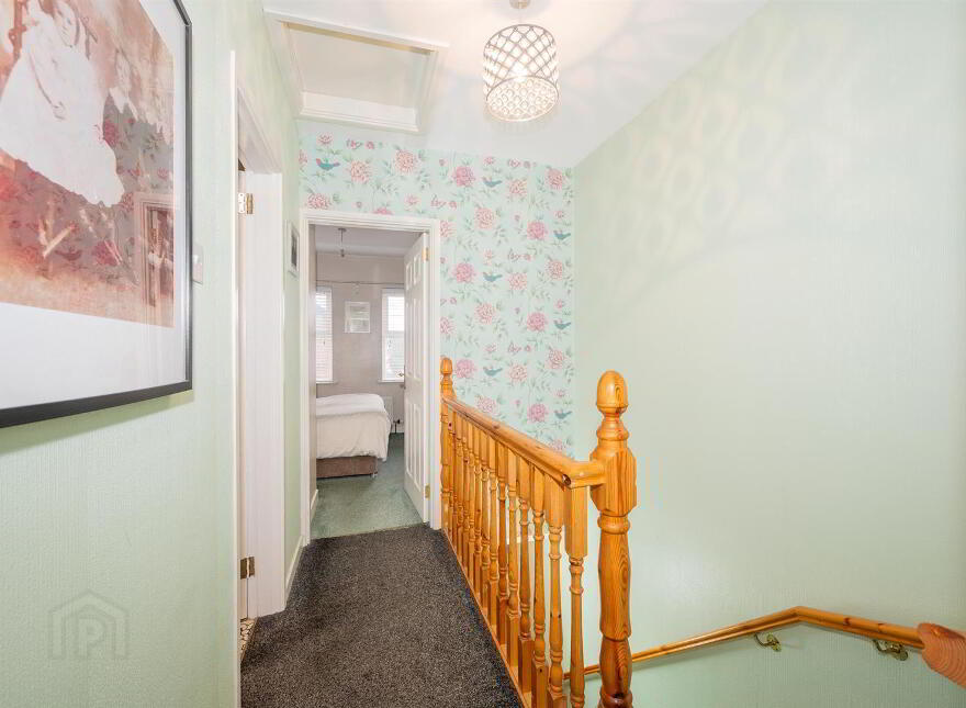 17 Lisavon Parade, Belfast, BT4 1LE