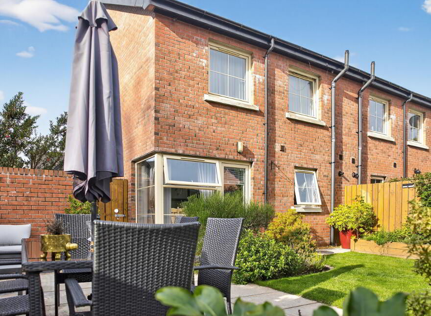 43 Haughtons Hall, Cullybackey, Ballymena, BT42 1FT
