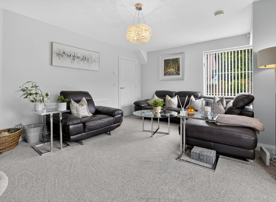 43 Haughtons Hall, Cullybackey, Ballymena, BT42 1FT