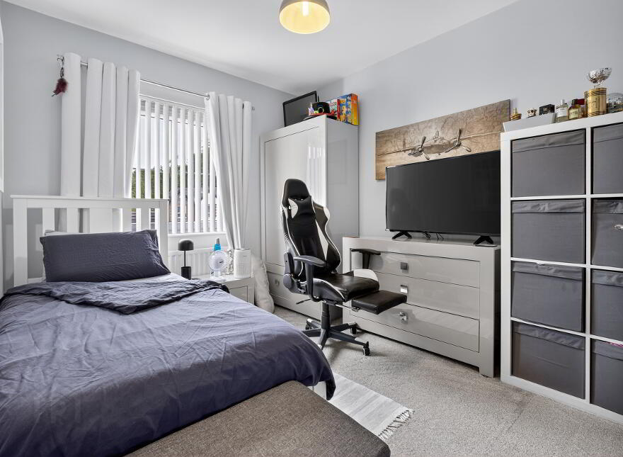 43 Haughtons Hall, Cullybackey, Ballymena, BT42 1FT
