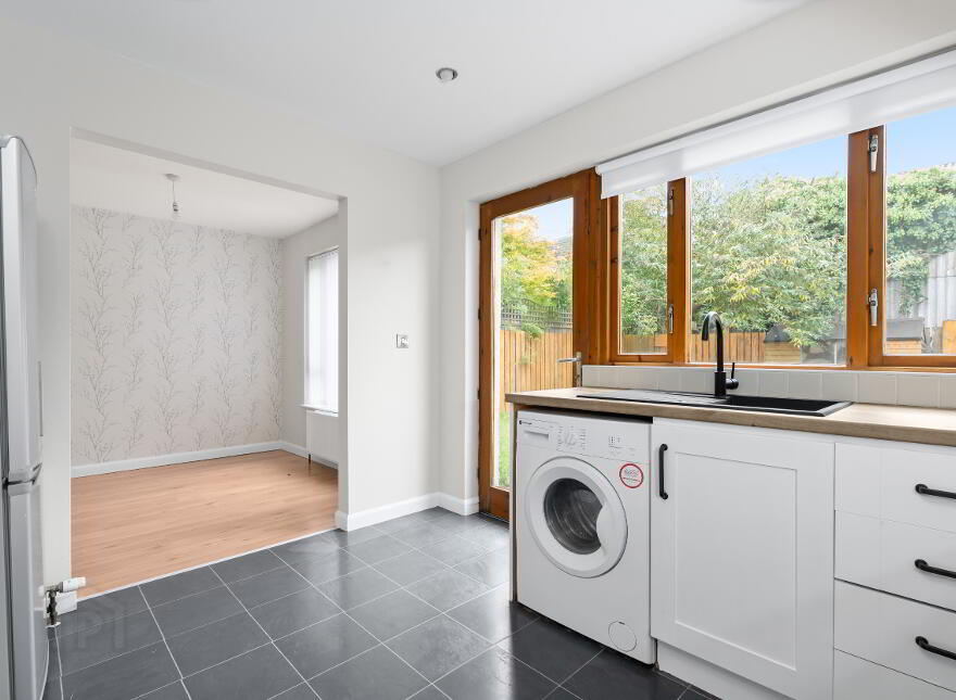 Shaftesbury Road, Bangor, BT20 3GD
