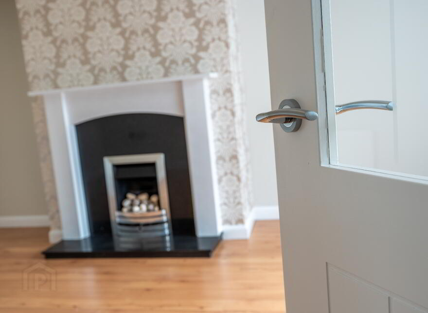 Shaftesbury Road, Bangor, BT20 3GD