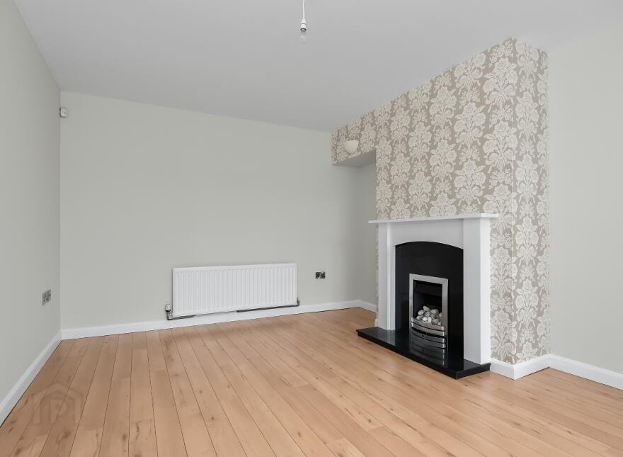 Shaftesbury Road, Bangor, BT20 3GD