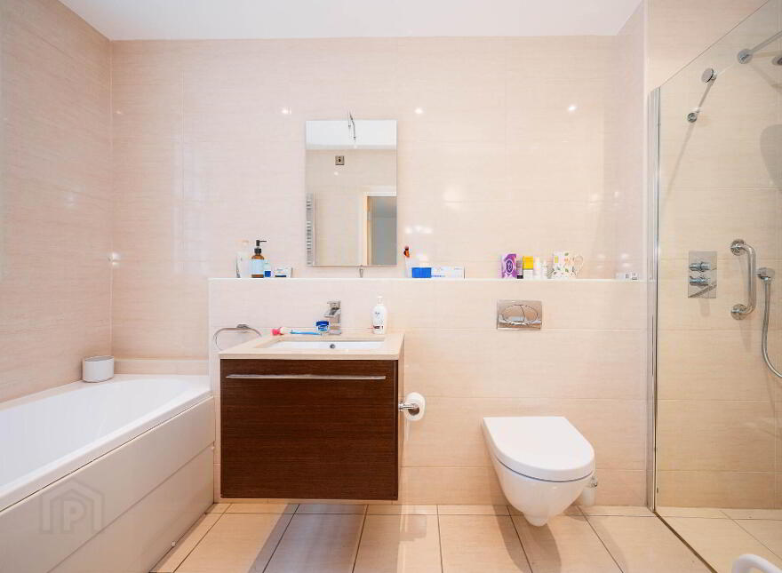 Apt 2, 2 Danesfort Park North, RB, Belfast, BT9 5