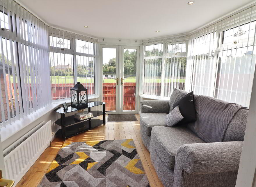 9 Oakleigh Grove, Lurgan, BT67 9AY