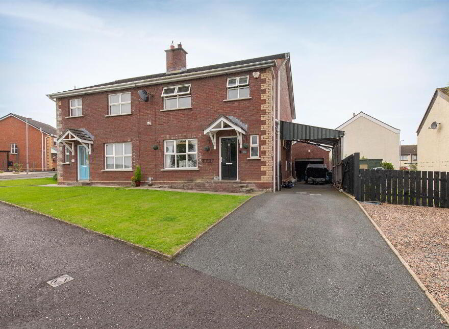2 Iveagh Avenue, Dromore, Blackskull, BT25 1GY