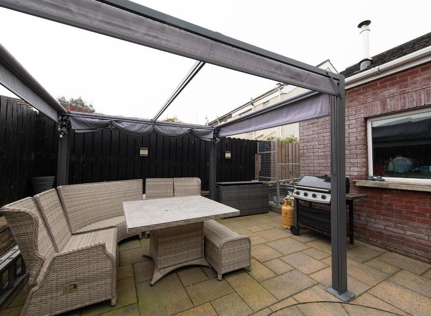 2 Iveagh Avenue, Dromore, Blackskull, BT25 1GY