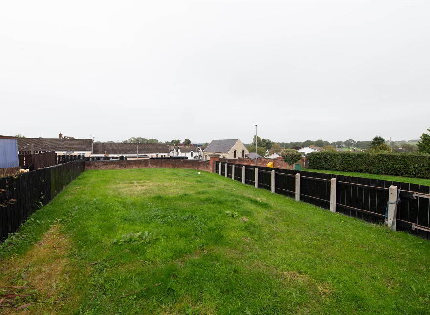 2 Iveagh Avenue, Dromore, Blackskull, BT25 1GY