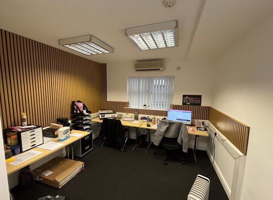 136 Lisburn Road, Belfast, BT9 6AJ