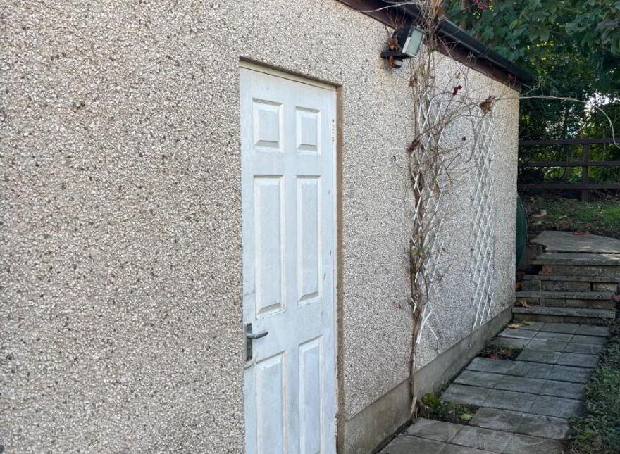17 Cavanacaw Park, Armagh, BT60 2EA