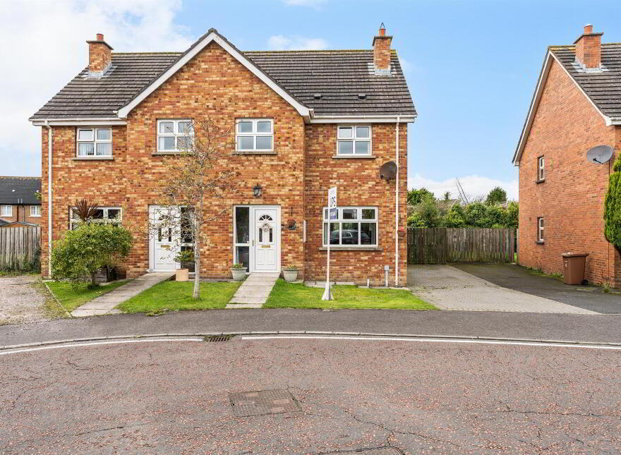 21 Demesne Crescent, Ballywalter, BT22 2UE