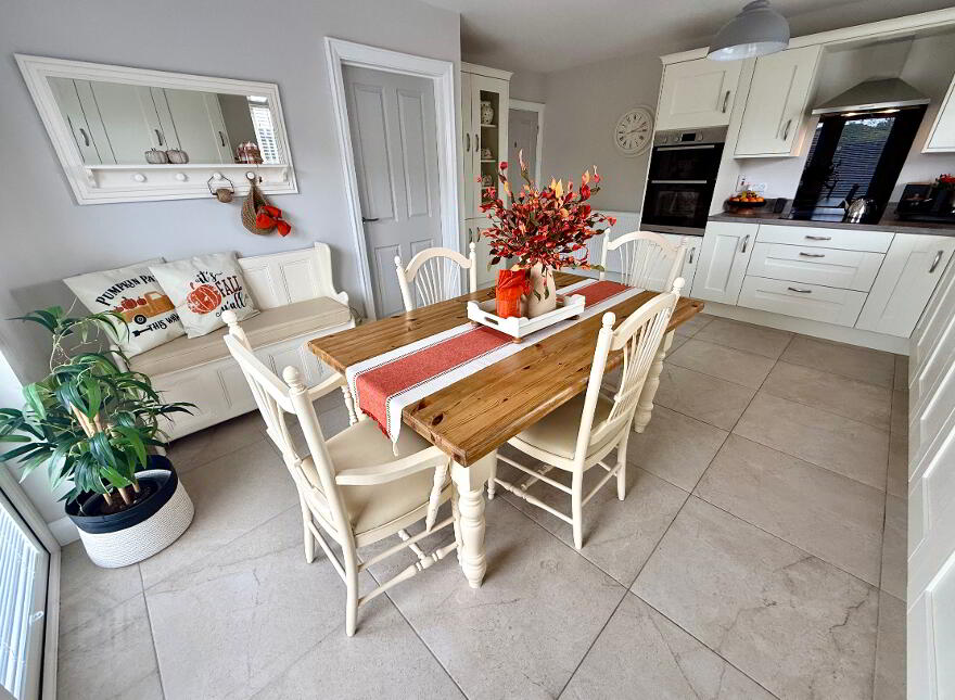 18 Gortnessy Meadows, Waterside, Derry, BT47 3FW