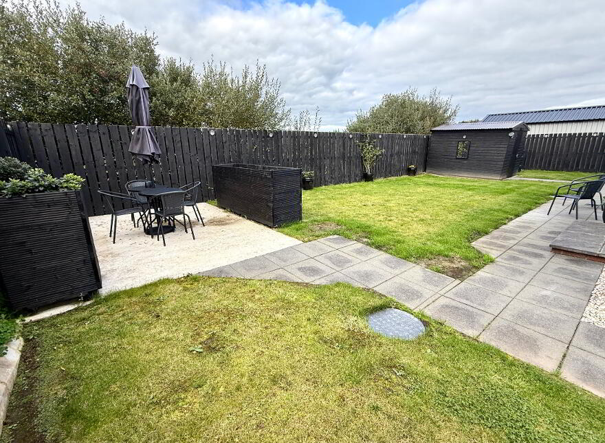 18 Gortnessy Meadows, Waterside, Derry, BT47 3FW