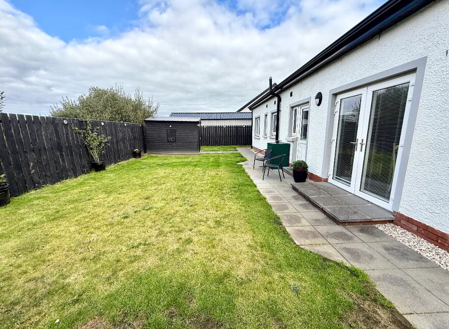 18 Gortnessy Meadows, Waterside, Derry, BT47 3FW
