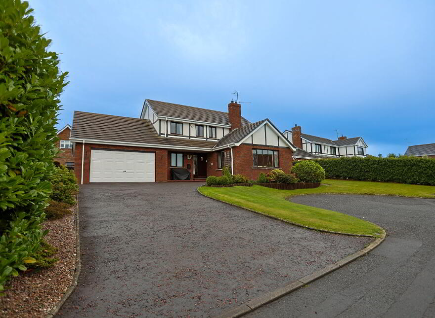 13 Tudor Lodge, Waringstown, BT66 7SX
