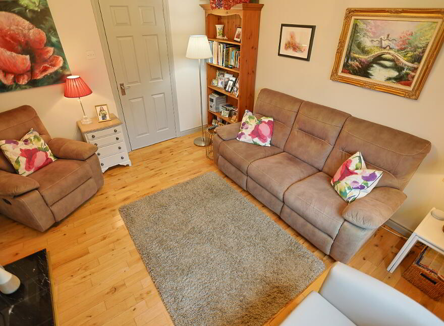 13 Tudor Lodge, Waringstown, BT66 7SX