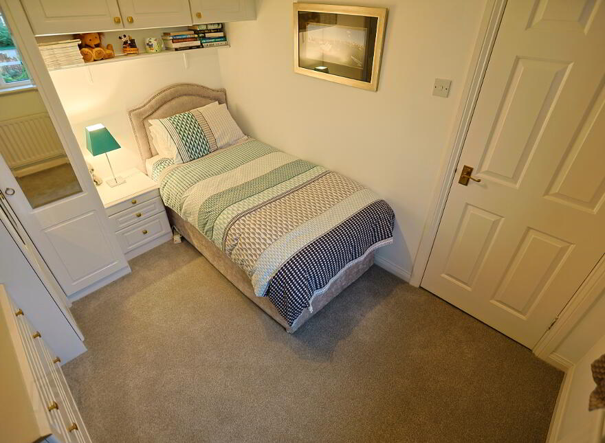 13 Tudor Lodge, Waringstown, BT66 7SX