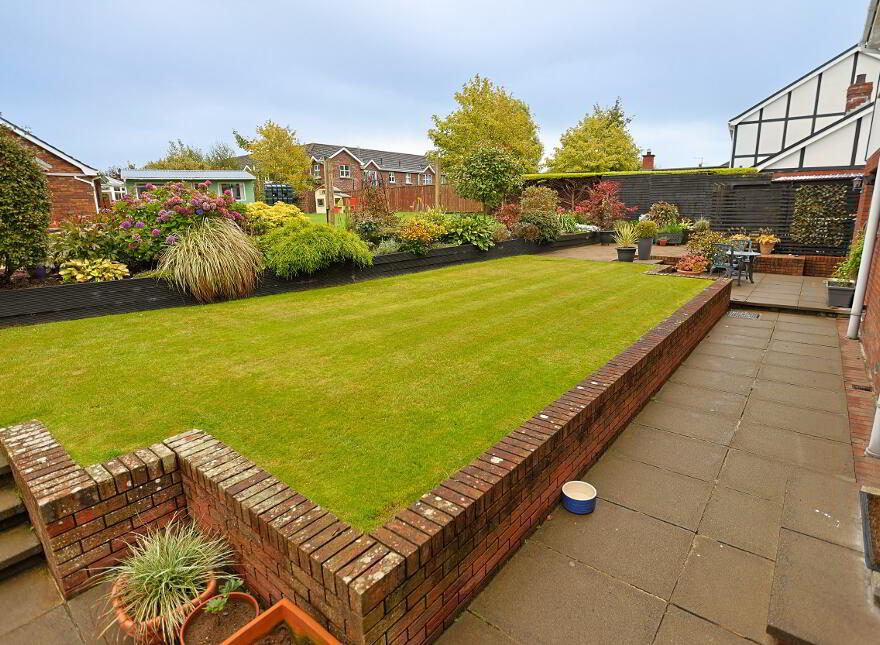 13 Tudor Lodge, Waringstown, BT66 7SX