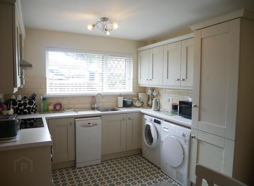 32 Windmill Heights, Enniskillen, BT74 7LL