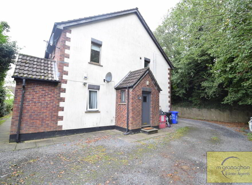 12 Meadowhill, Glen Road, Belfast, BT11 8QR