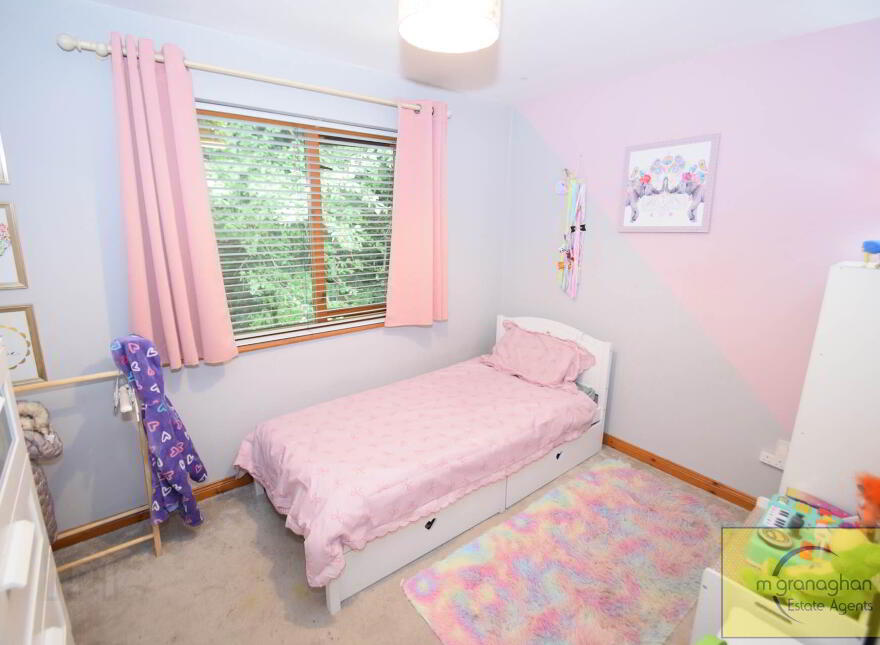 12 Meadowhill, Glen Road, Belfast, BT11 8QR