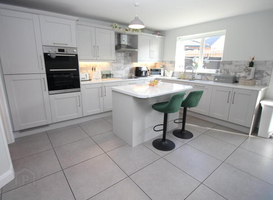 14 Highgrove Road, Carrickfergus, BT38 9AG
