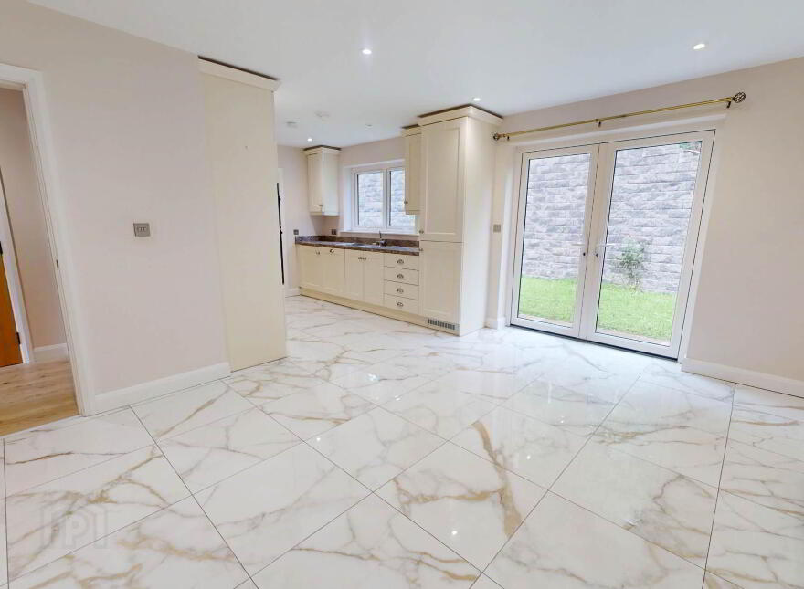 5 Drumgarrow Avenue, Drumgarrow, Enniskillen, BT74 4GZ