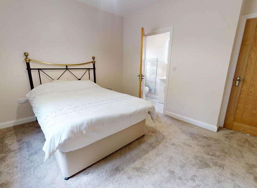 5 Drumgarrow Avenue, Drumgarrow, Enniskillen, BT74 4GZ