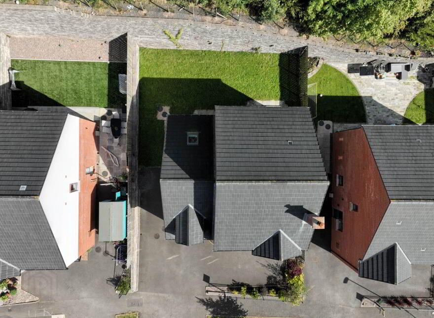 5 Drumgarrow Avenue, Drumgarrow, Enniskillen, BT74 4GZ