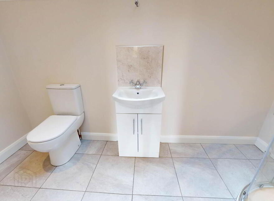 5 Drumgarrow Avenue, Drumgarrow, Enniskillen, BT74 4GZ
