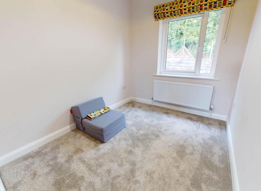 5 Drumgarrow Avenue, Drumgarrow, Enniskillen, BT74 4GZ