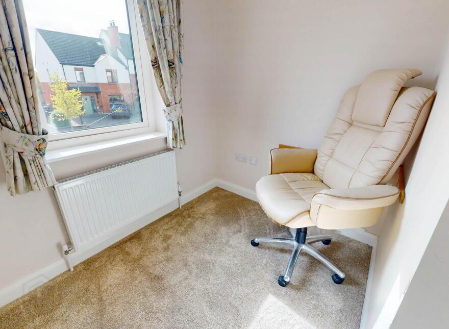 5 Drumgarrow Avenue, Drumgarrow, Enniskillen, BT74 4GZ