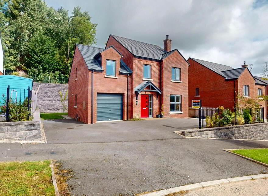 5 Drumgarrow Avenue, Drumgarrow, Enniskillen, BT74 4GZ