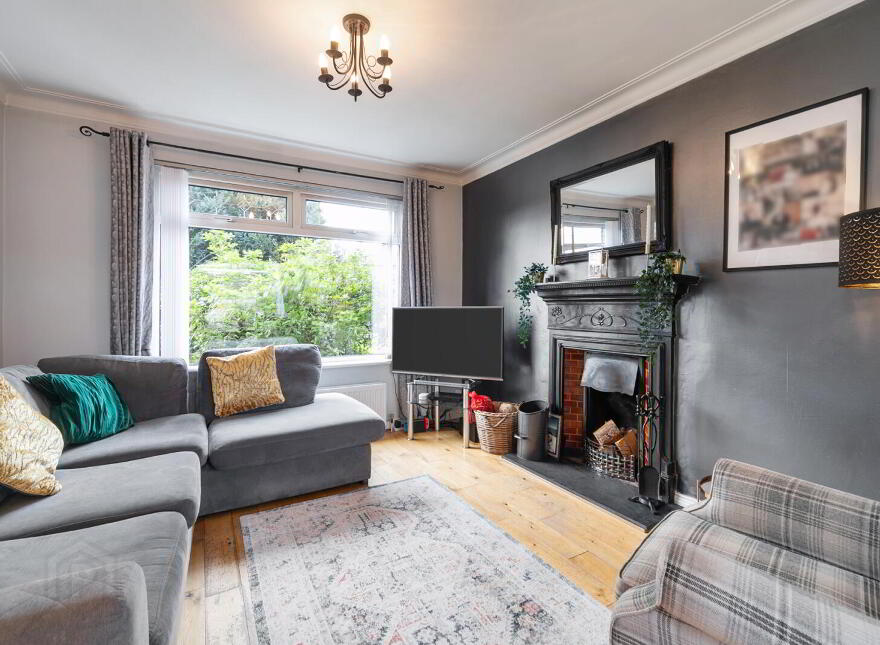 56 Glenholm Crescent, Belfast, BT8 6LS
