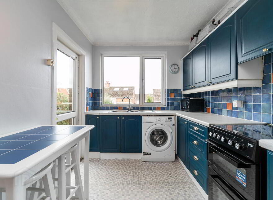 56 Glenholm Crescent, Belfast, BT8 6LS